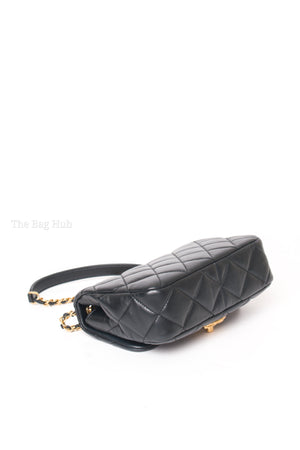 Chanel Black Lambskin Quilted Mini Flap 2022 GHW-9
