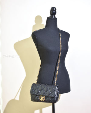 Chanel Black Lambskin Quilted Mini Flap 2022 GHW-11