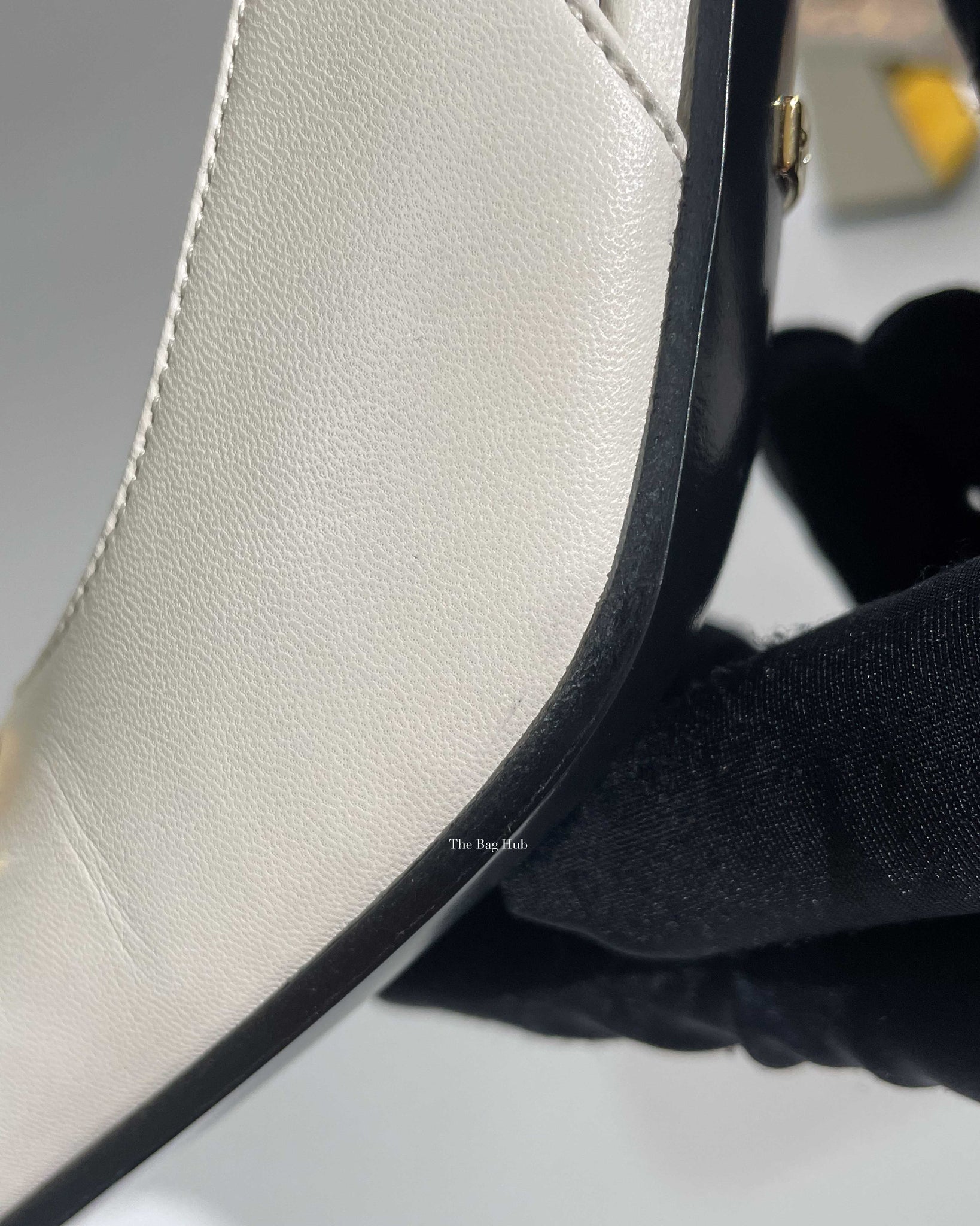 Gucci White Leather Horsebit Mid-Heel Slingback Size 37.5-13