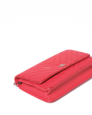 Chanel Red Caviar Chevron Classic WOC GHW-7
