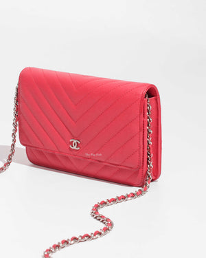 Chanel Red Caviar Chevron Classic WOC GHW