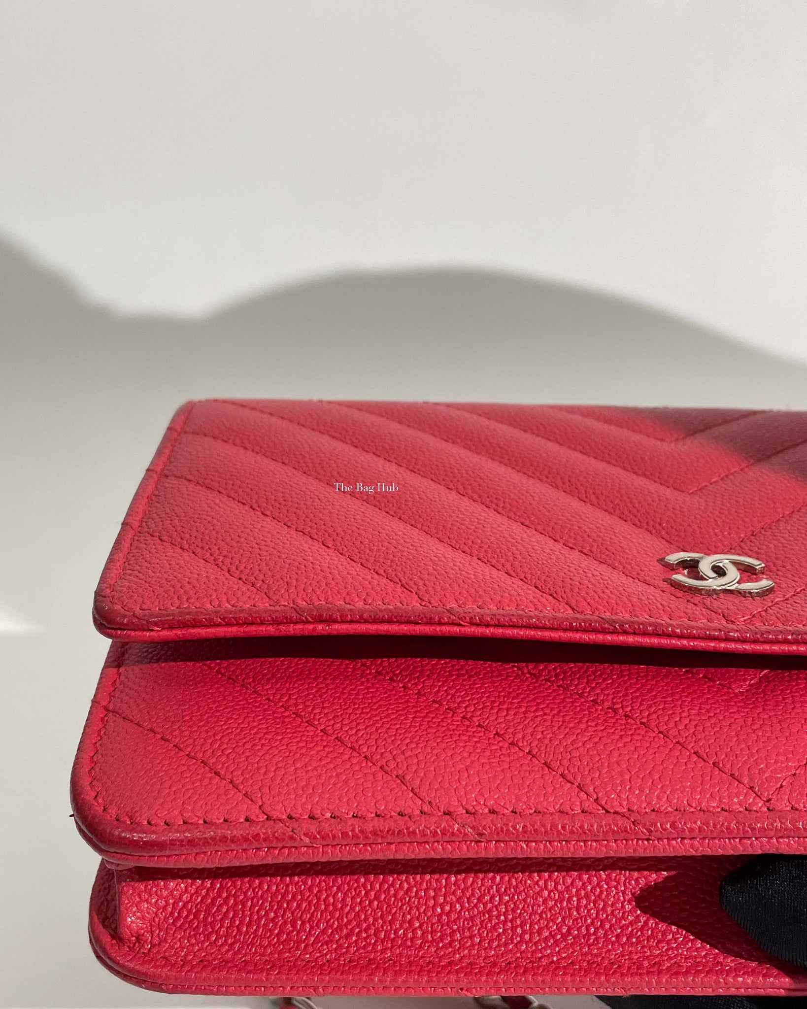 Chanel Red Caviar Chevron Classic WOC GHW-15
