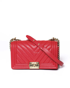 Chanel Red Chevron Caviar Old Medium Le Boy GHW