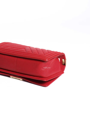 Chanel Red Chevron Caviar Old Medium Le Boy GHW