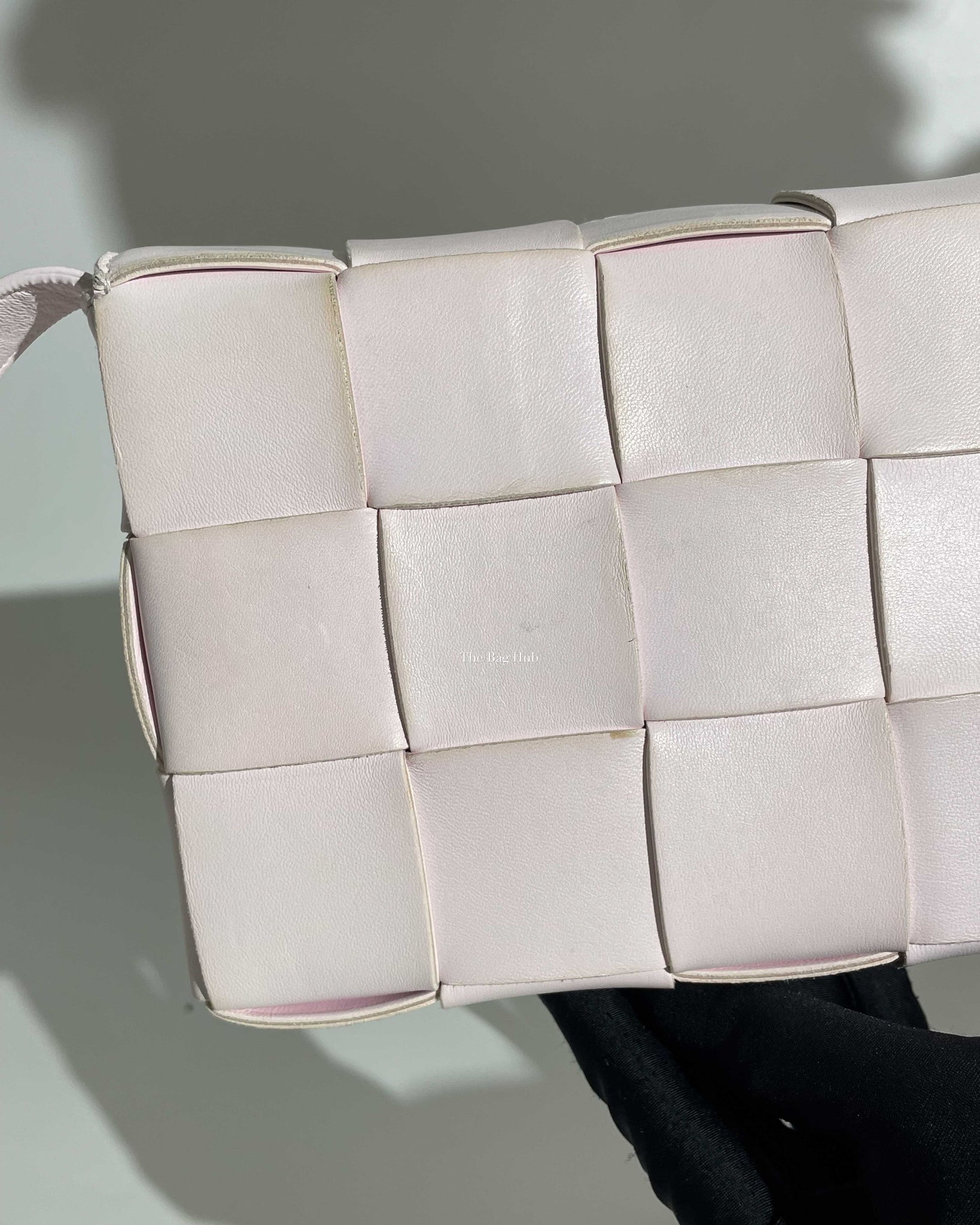 Bottega Veneta Light Pink Intrecciato Leather Medium Cassette Shoulder Bag