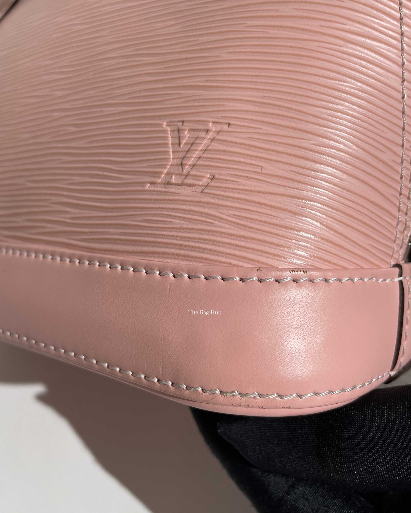 Louis Vuitton Sakura Pink Epi Alma BB Shoulder Handbag