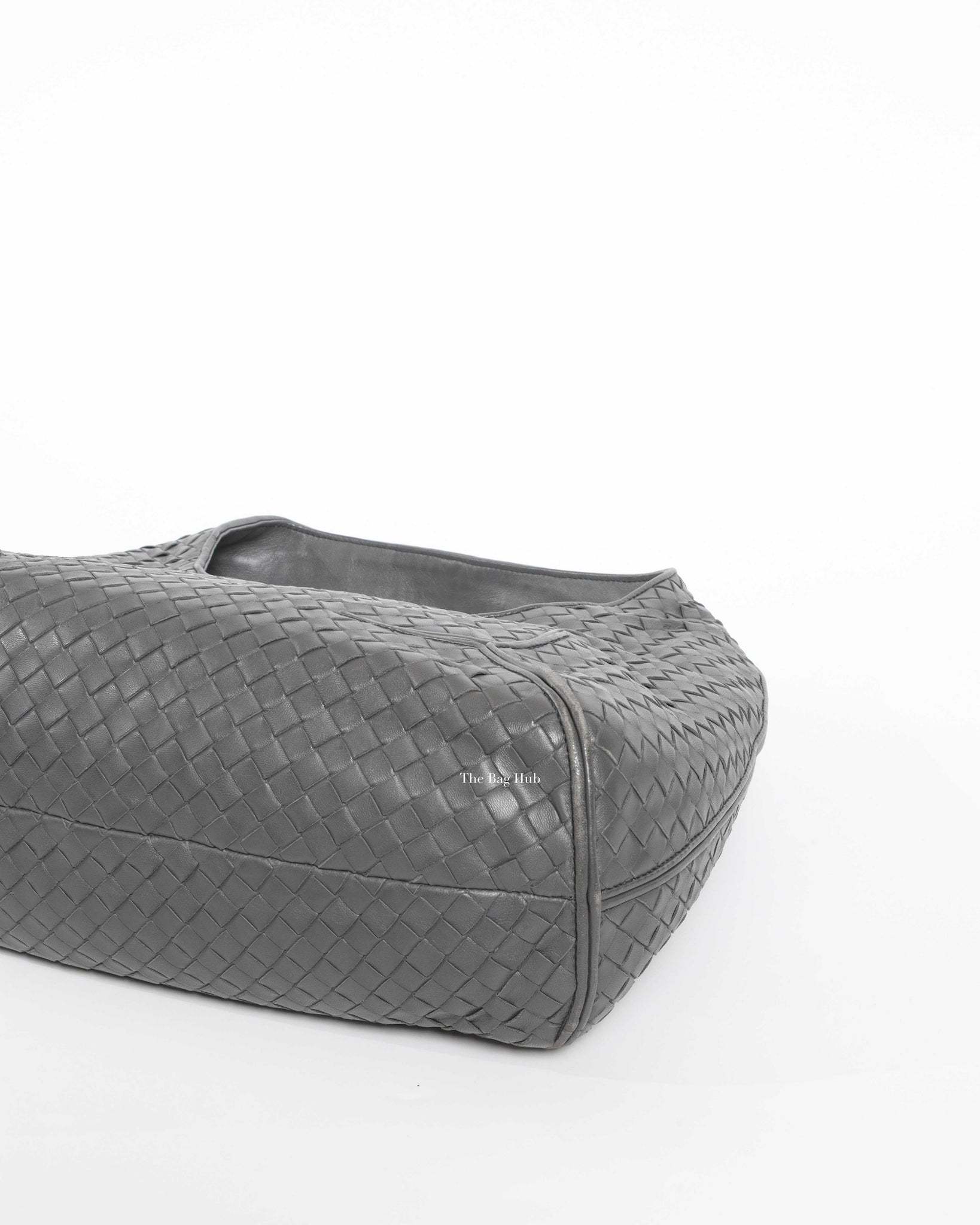 Bottega Veneta Gray Intrecciato Nappa Ball Hobo Bag