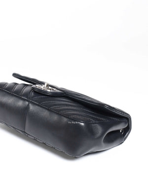 Chanel Black Chevron Medium Double Stitch Flap Bag SHW-8