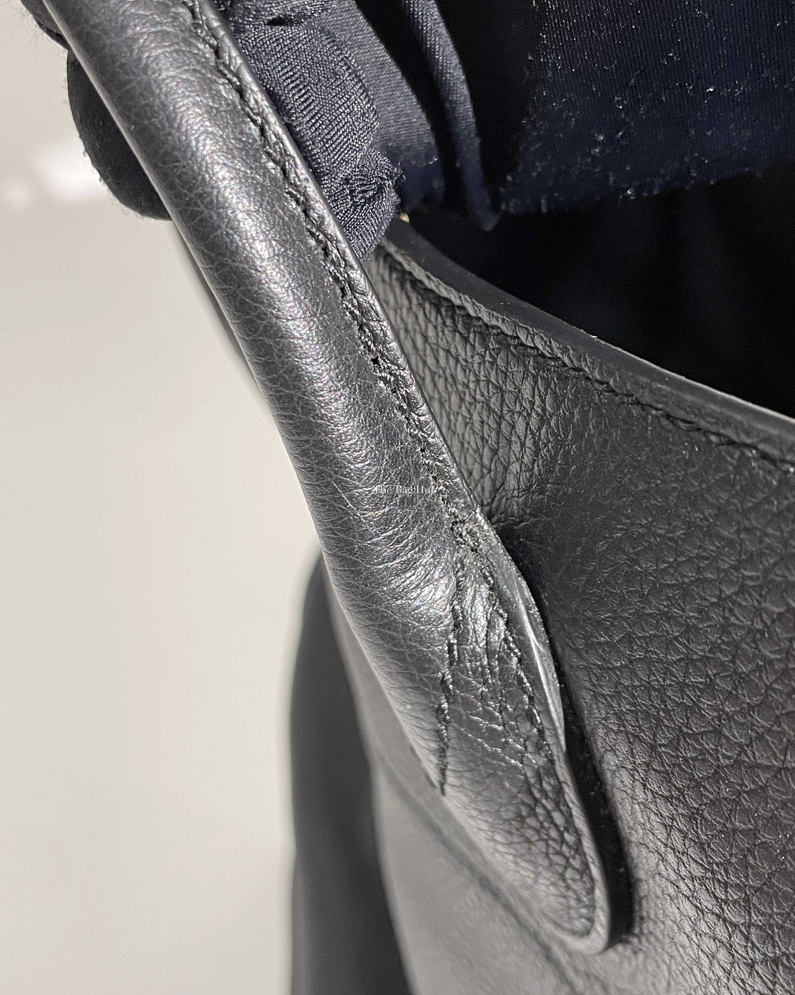 Gucci Black Embossed Logo Leather Tote Bag-14