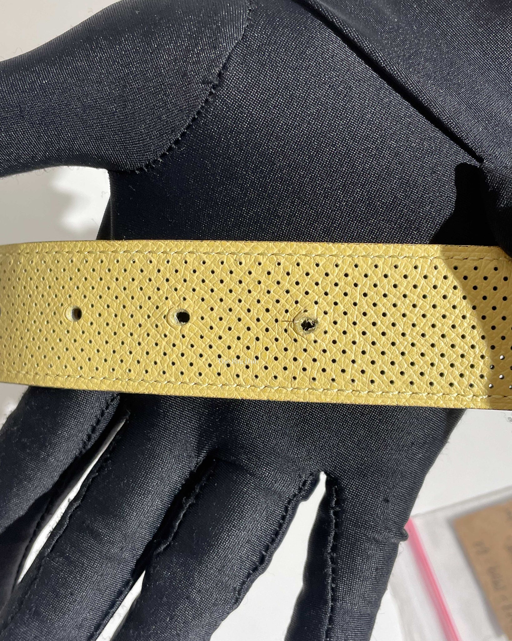 Hermes Poussin/Gold Perforated Reversible Belt 32mm with Collier De Chien Buckle RGHW Size 85