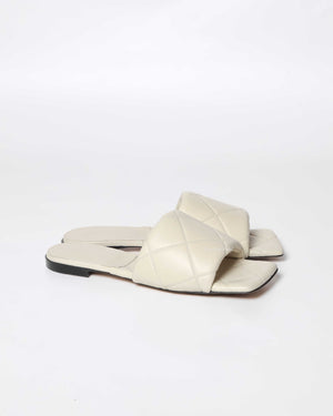 Bottega Veneta Beige Quilted Leather Lido Flat Slides Size 41