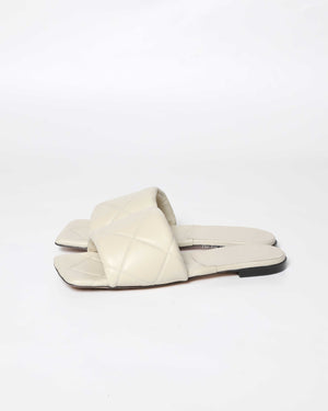 Bottega Veneta Beige Quilted Leather Lido Flat Slides Size 41