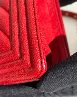 Chanel Red Chevron Caviar Old Medium Le Boy GHW