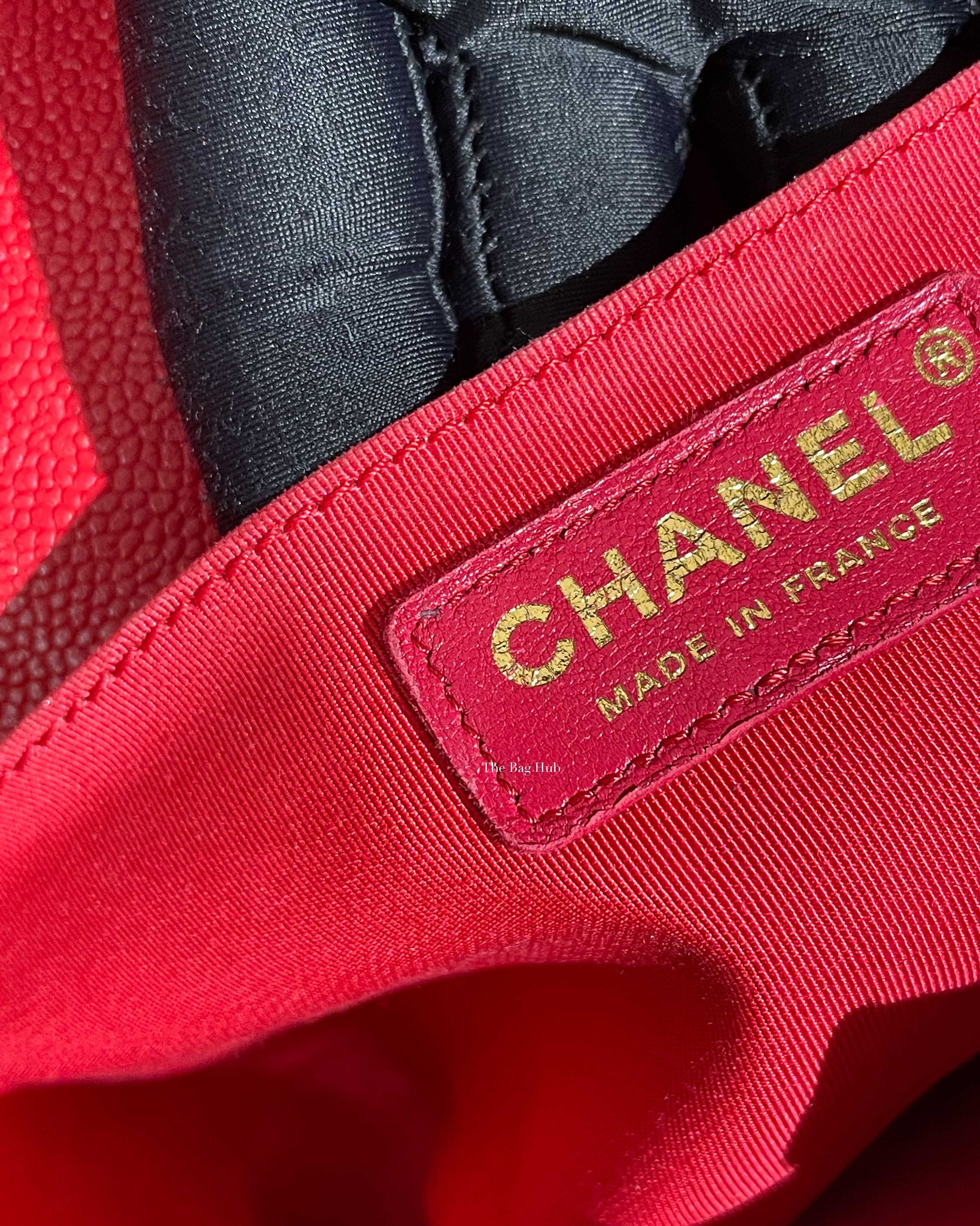 Chanel Red Chevron Caviar Old Medium Le Boy GHW
