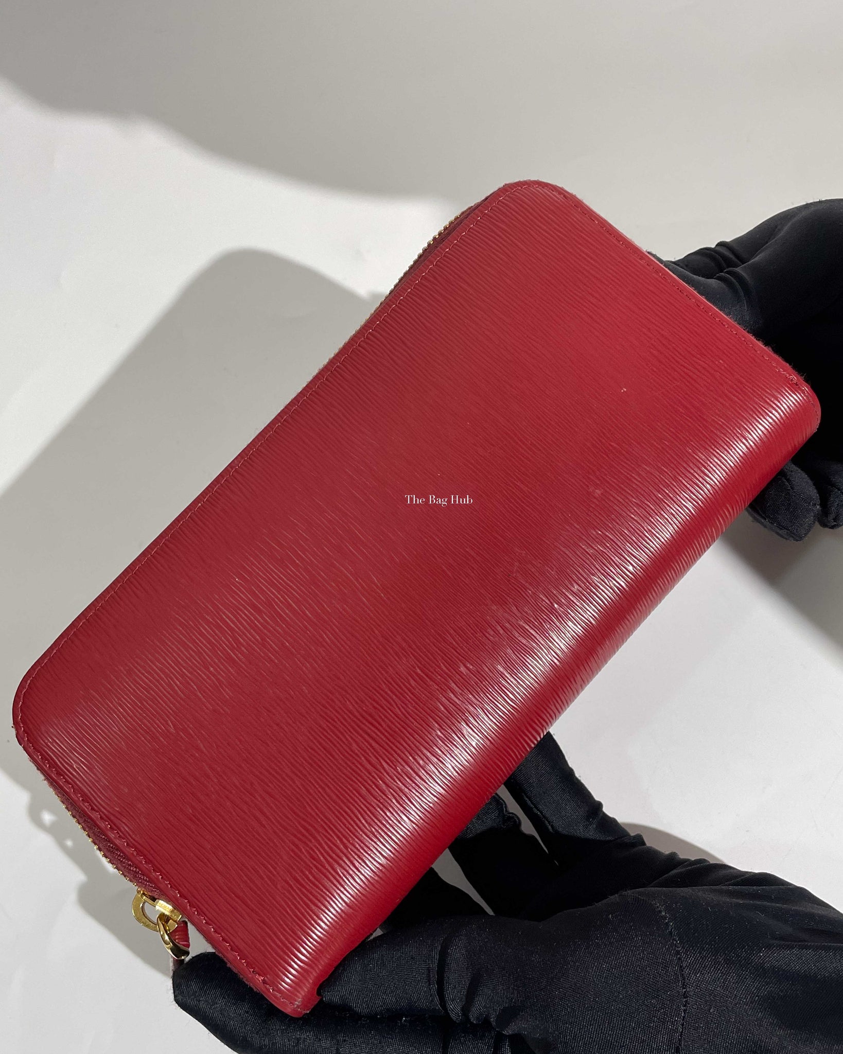Prada Rubino Vitello Move Zipped Around Wallet 1ML506