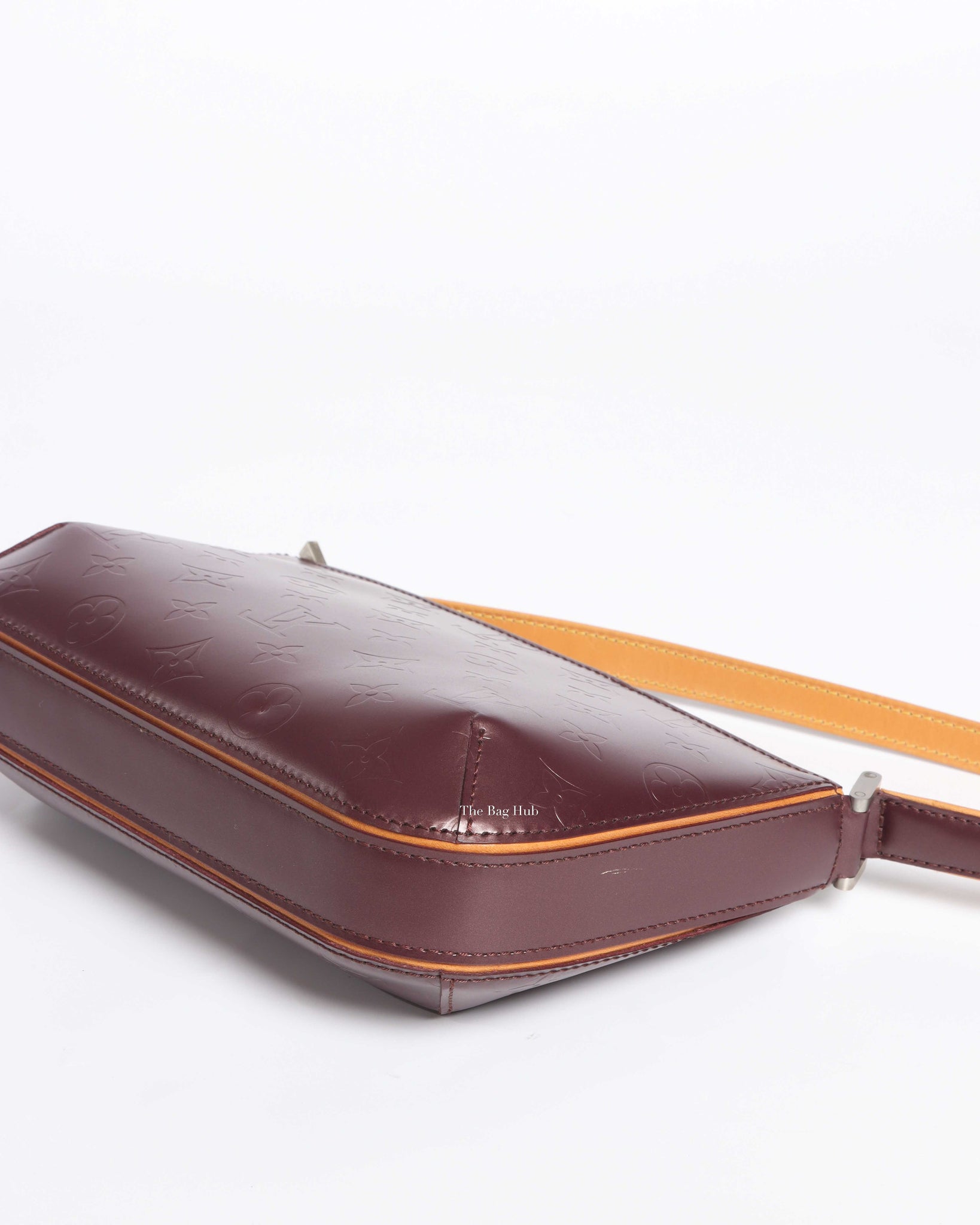 Louis Vuitton Bordeaux Vernis Mat Monogram Fowler Shoulder Bag - 8