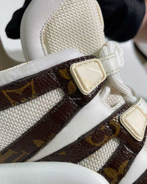 Louis Vuitton White/Monogram Canvas Archlight Lace Up Sneakers Size 42