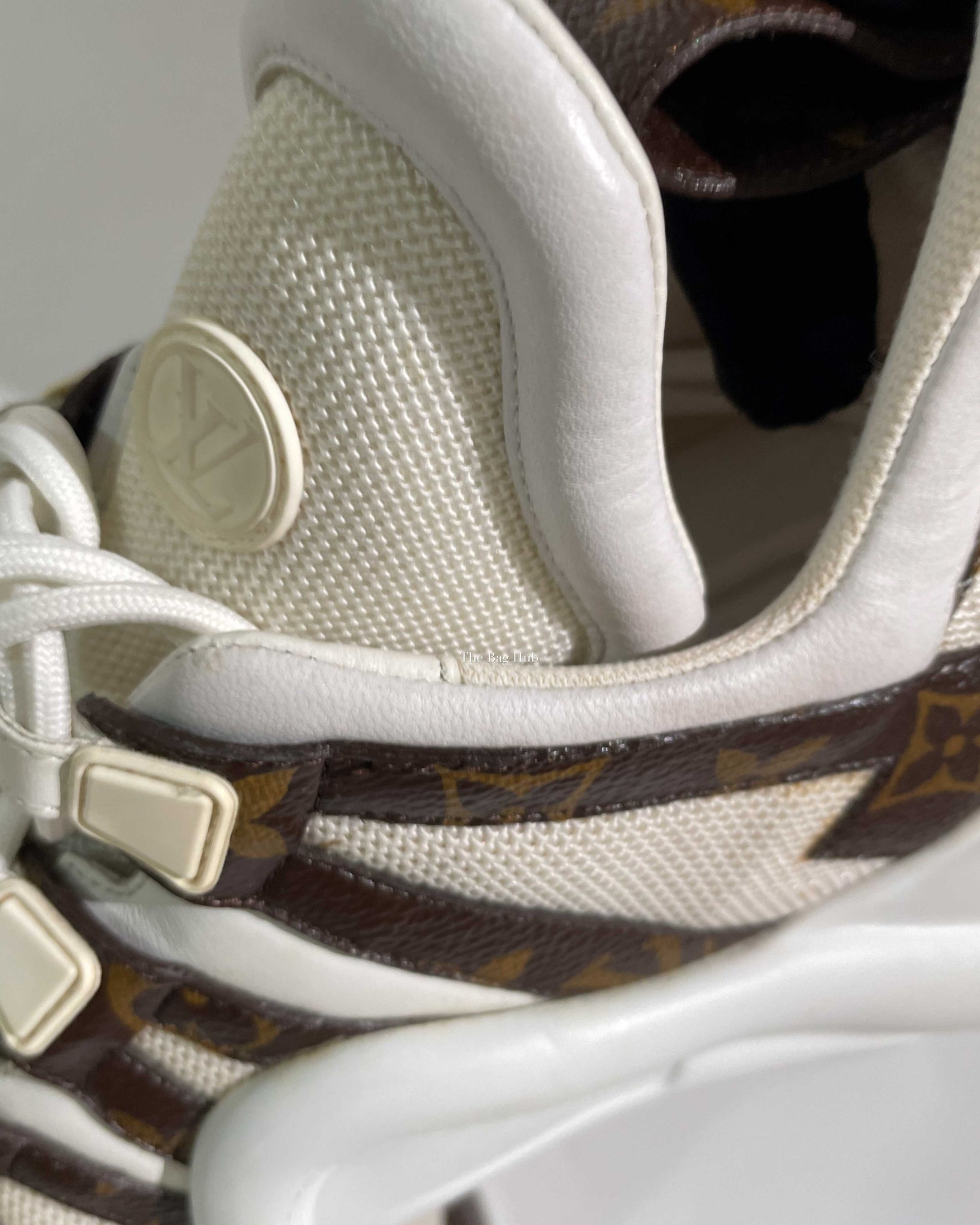 Louis Vuitton White/Monogram Canvas Archlight Lace Up Sneakers Size 42