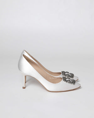 Manolo Blahnik White Satin Jewel Buckle Hangisi Pumps Size 39