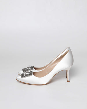 Manolo Blahnik White Satin Jewel Buckle Hangisi Pumps Size 39