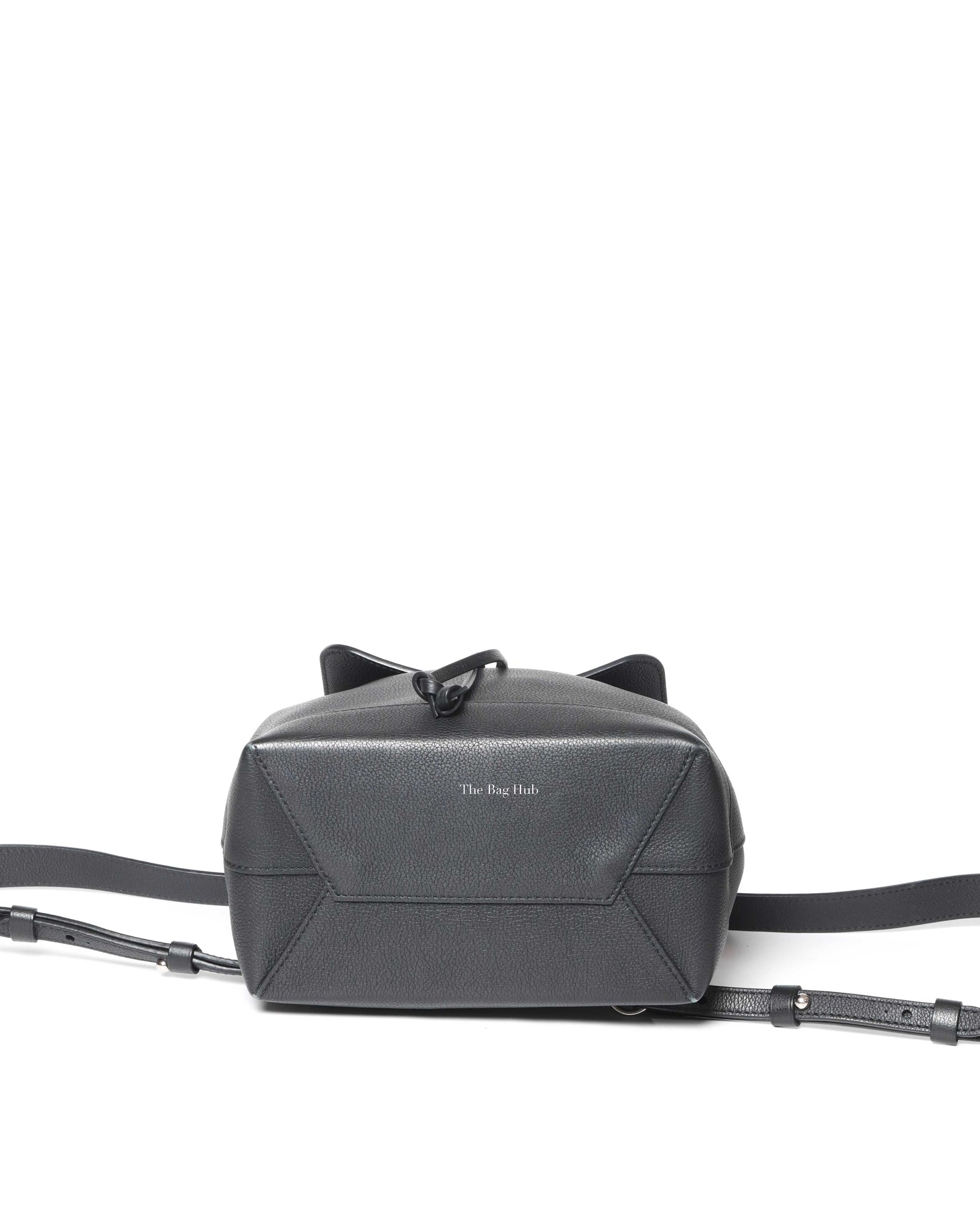 Lockme leather backpack Louis Vuitton Black in Leather - 32338797