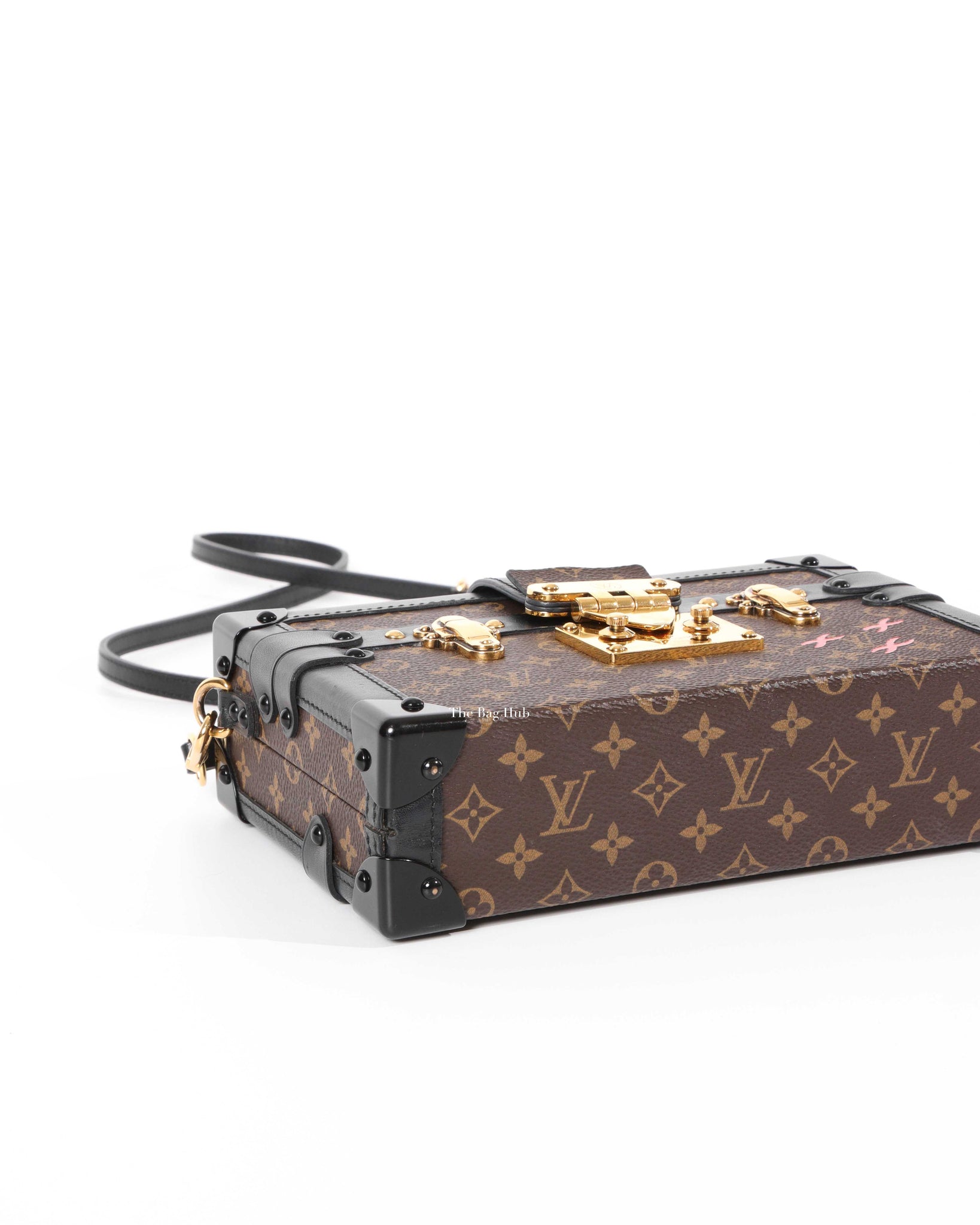 Sold at Auction: LOUIS VUITTON Petite Malle Monogram Trunk Handbag w/ Shoulder  Strap