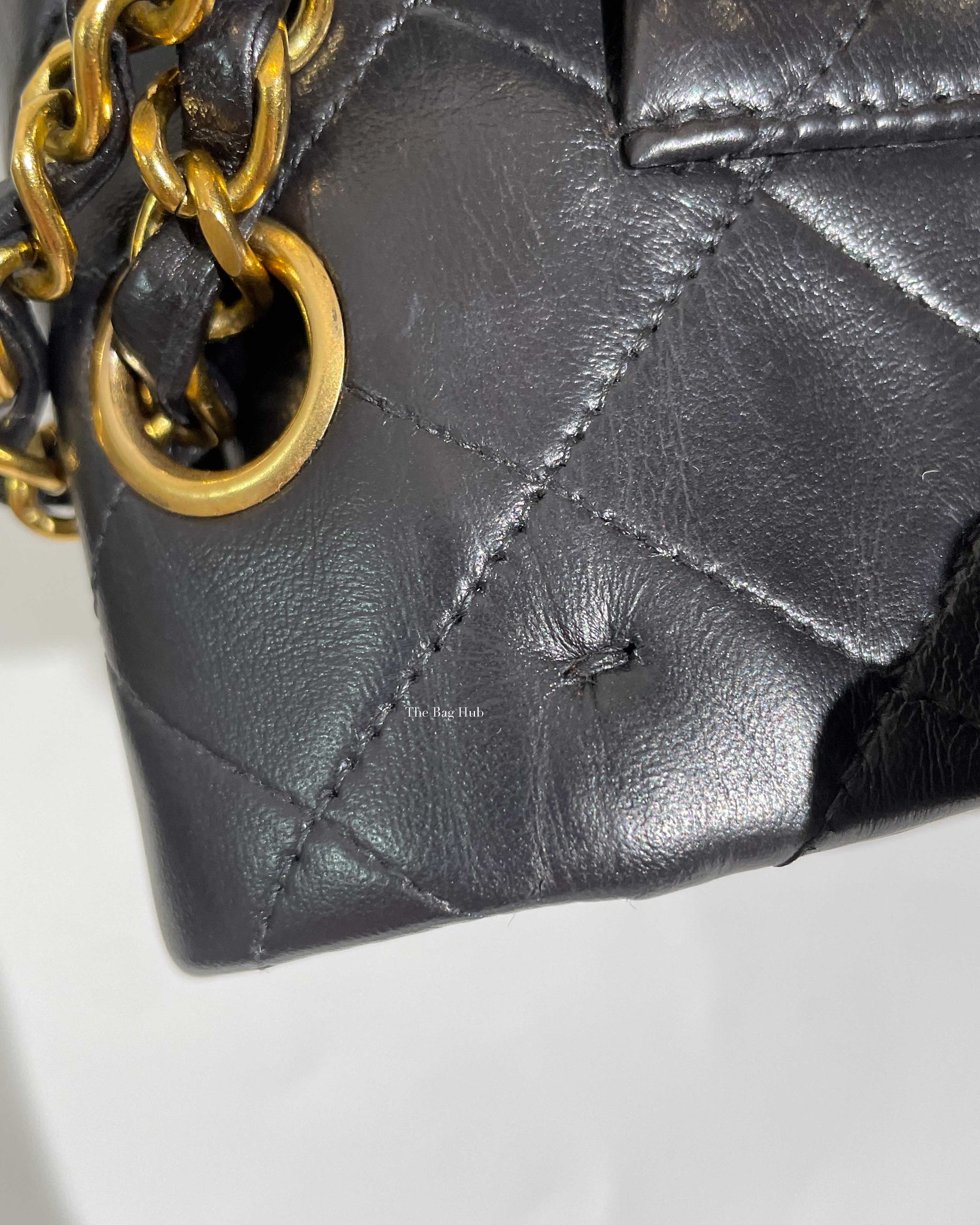Chanel Black Lambskin Vintage Classic Medium Double Flap Bag GHW