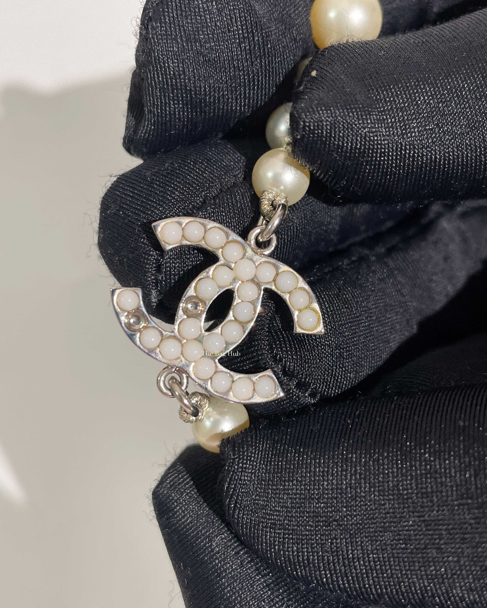 Chanel CC Pearl Long Necklace - 9