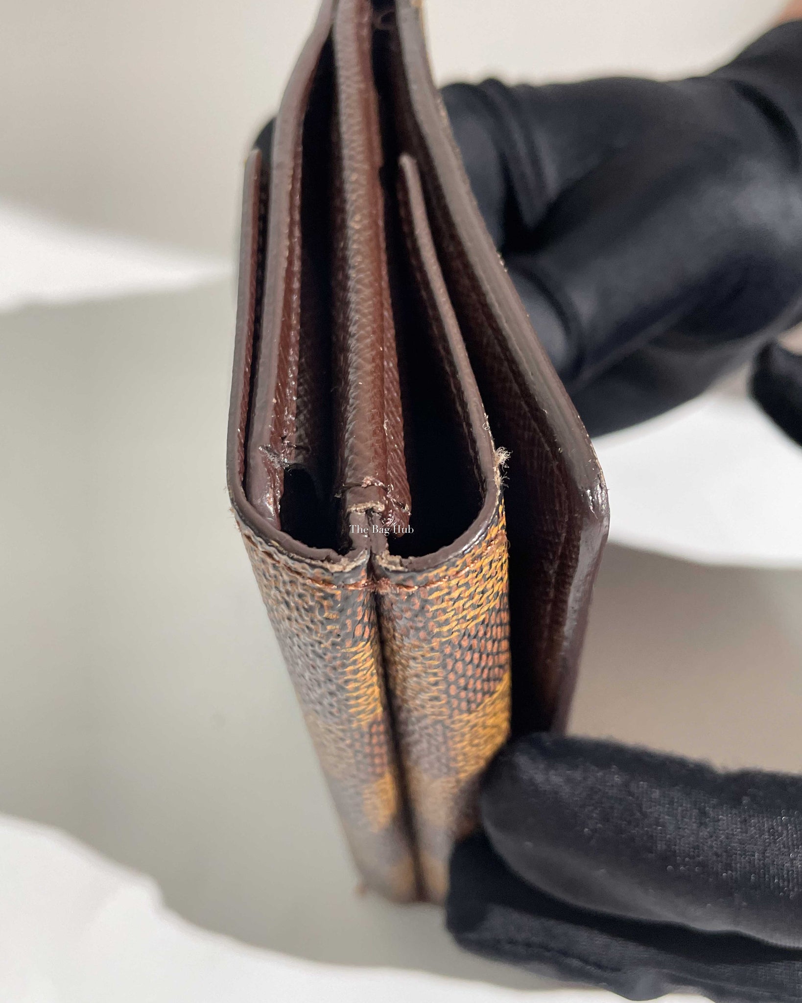 Louis Vuitton Damier Ebene Elise Wallet - 13