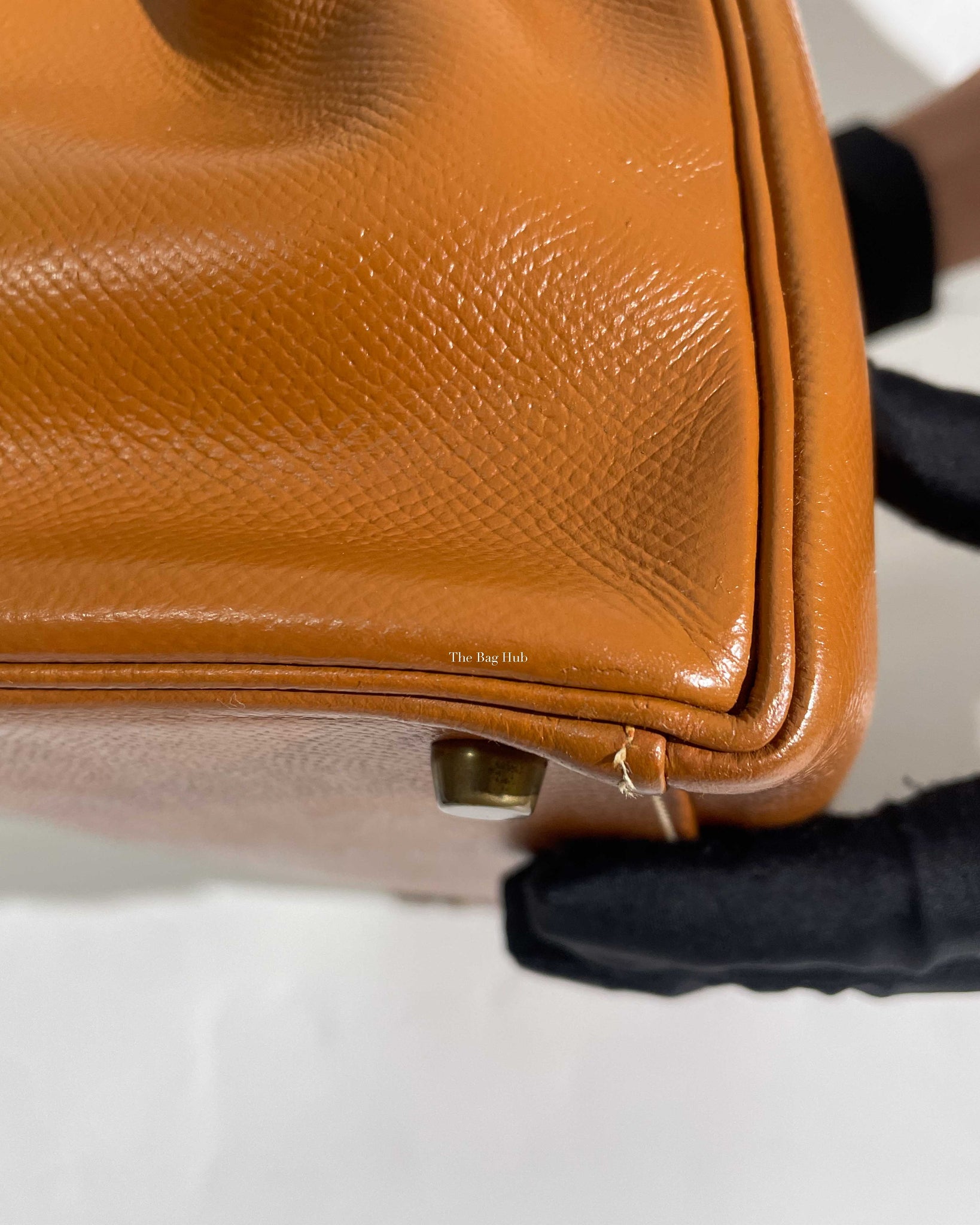 Hermes Gold Epsom Vintage Kelly 32 Bag GHW - 17
