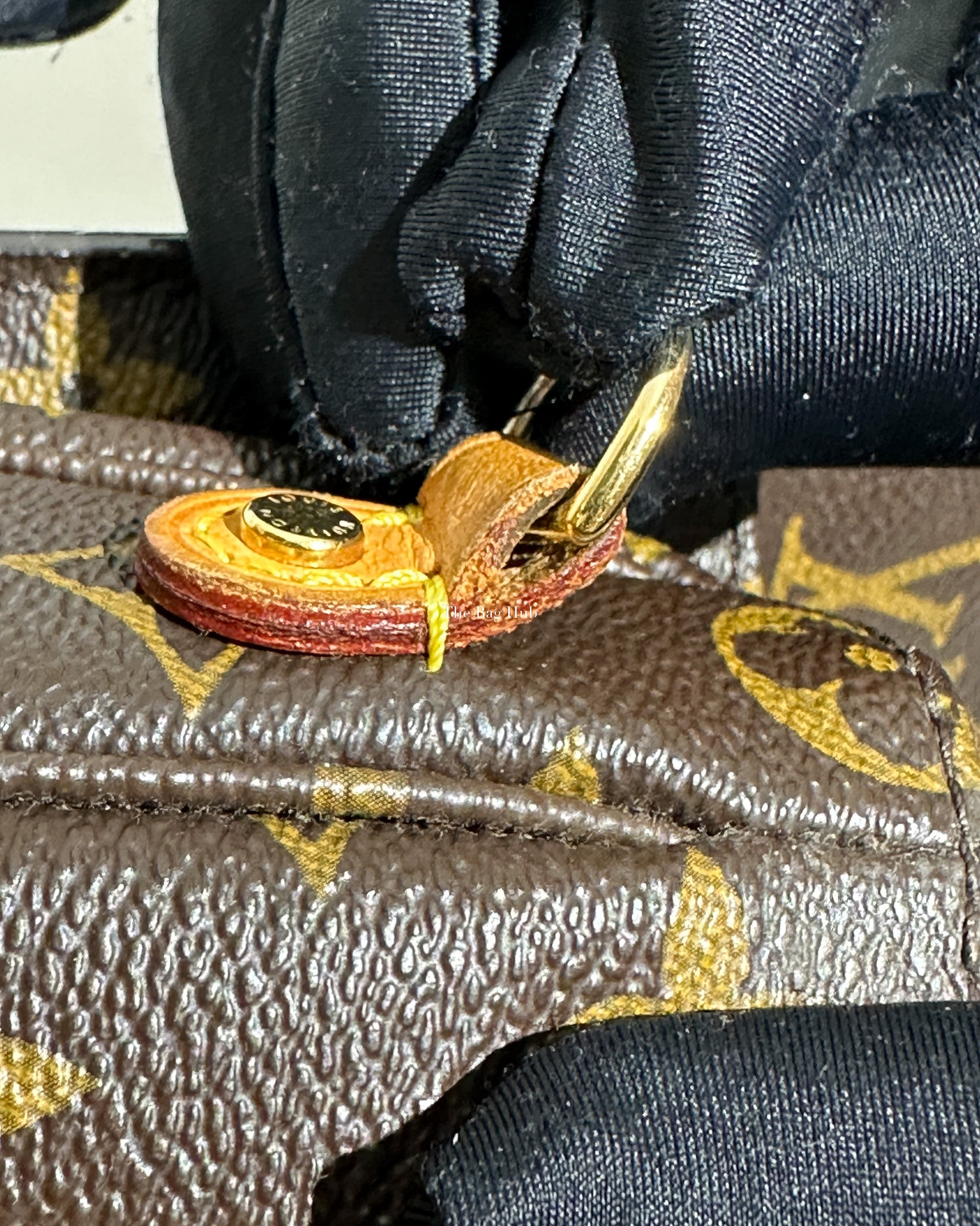 Louis Vuitton Monogram Pochette Metis Bag-15