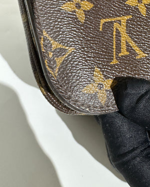 Louis Vuitton Monogram Pochette Metis Monogram – The Bag Broker