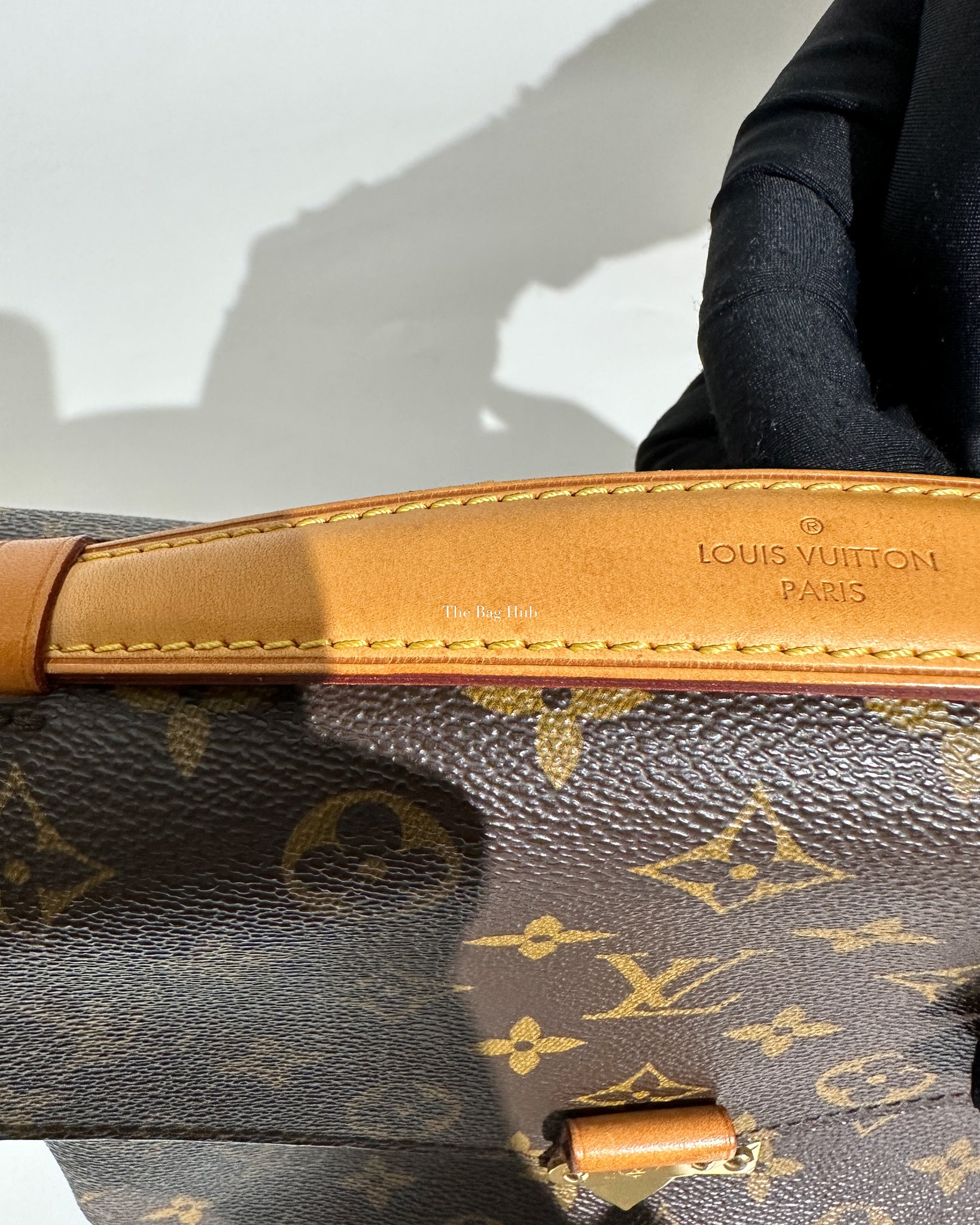 Louis Vuitton Monogram Pochette Metis Bag-26