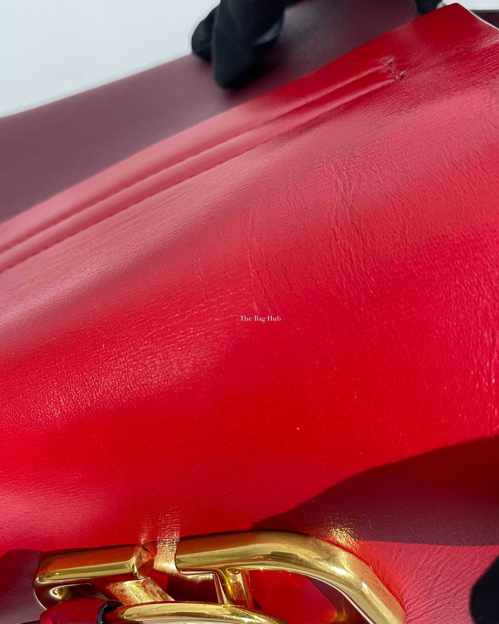Valentino Black V-Ring Leather Crossbody Bag Red Metal Pony-style