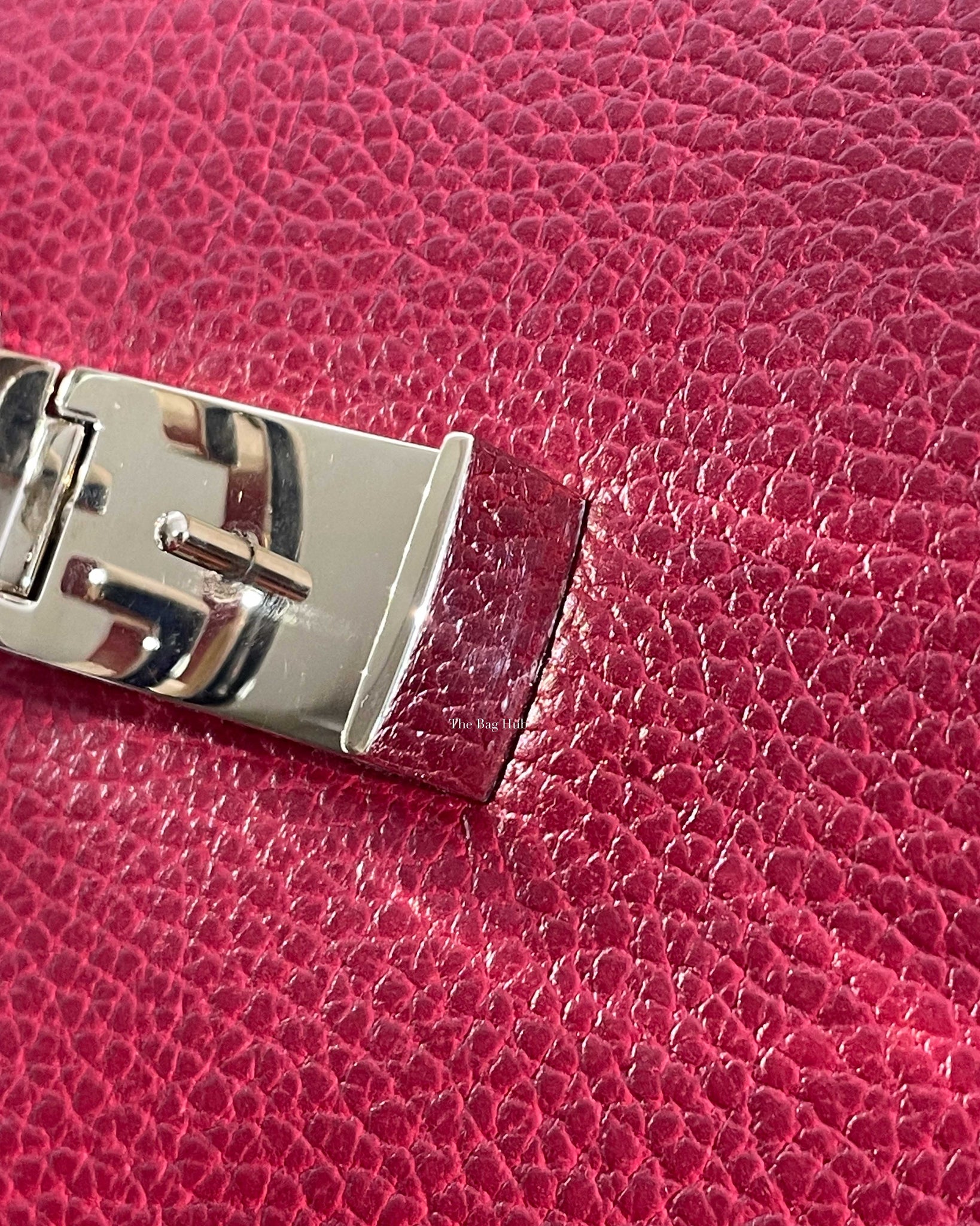 Gucci Red Leather Small Dollar Interlocking Chain Crossbody Bag-16