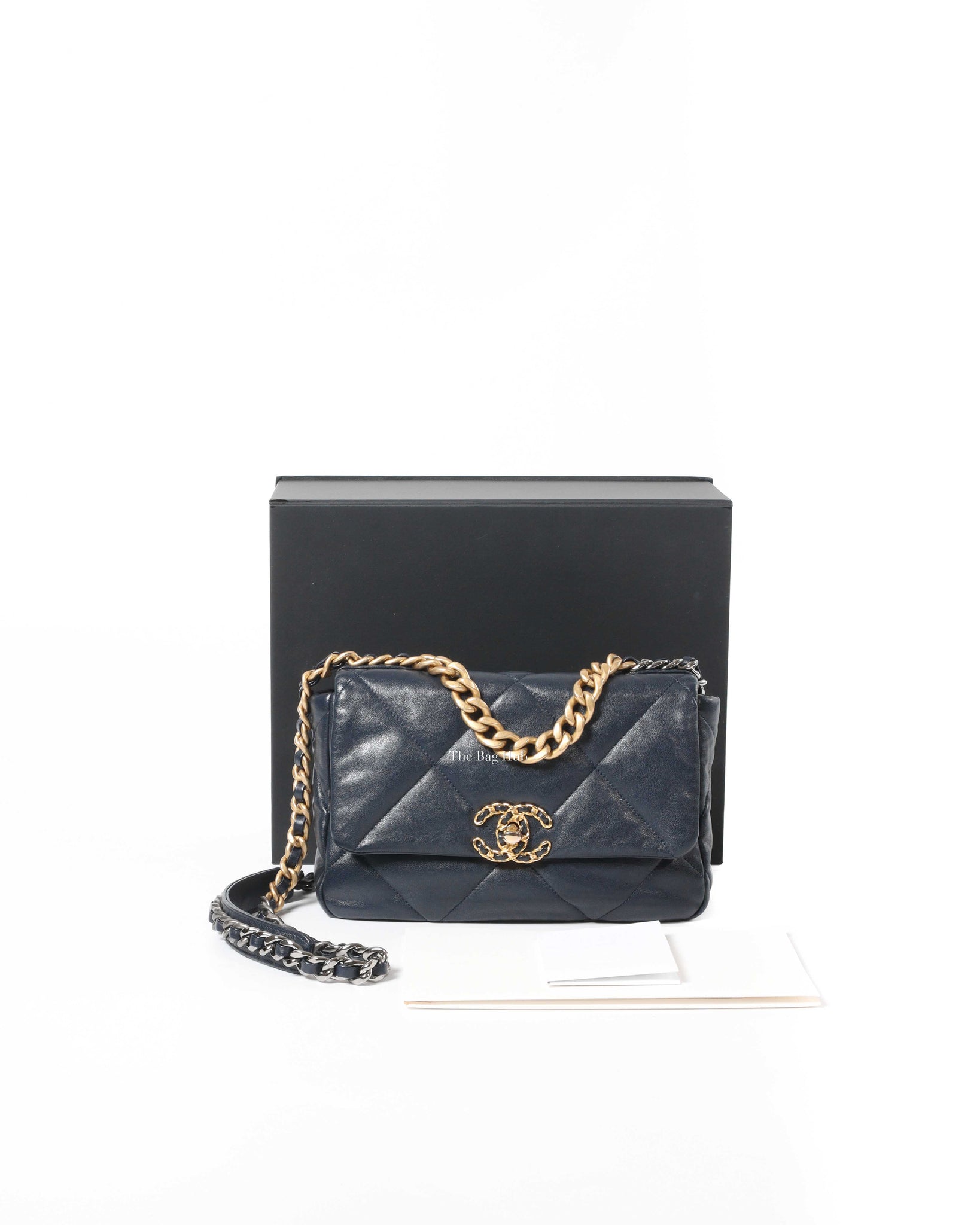 Chanel 19 cloth handbag Chanel Navy in Cloth - 29867991