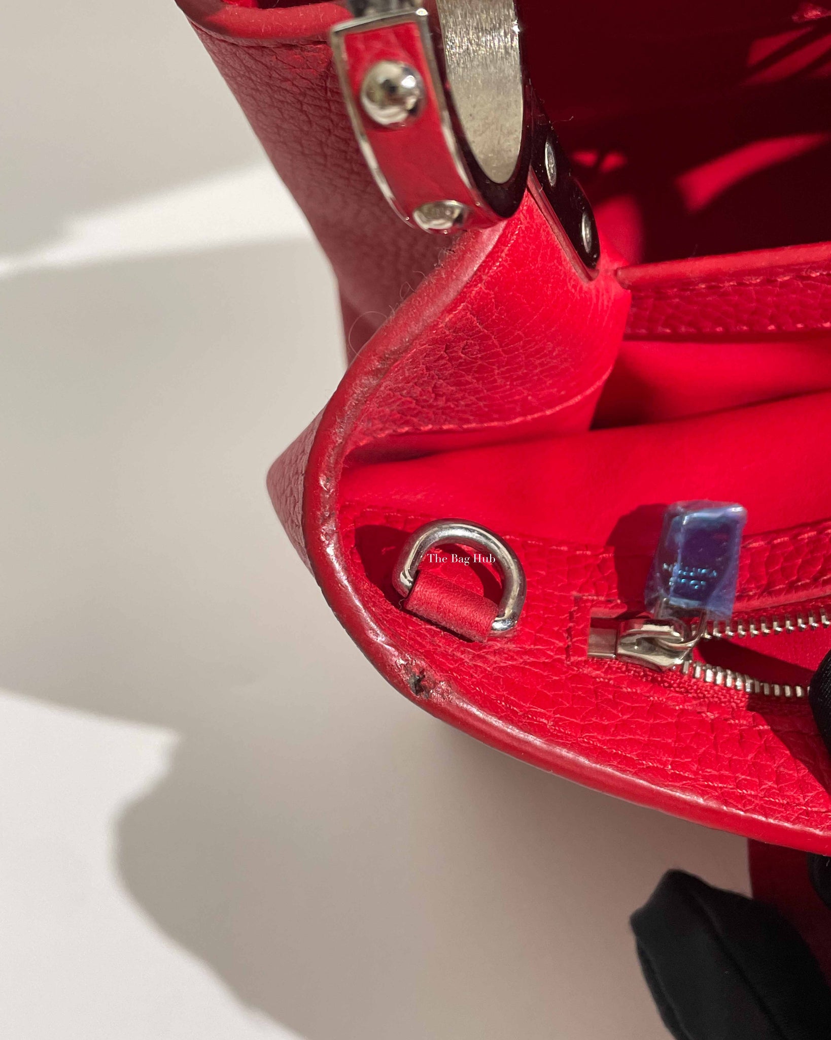 Louis Vuitton Red/Snakeskin Capucines MM Bag-18