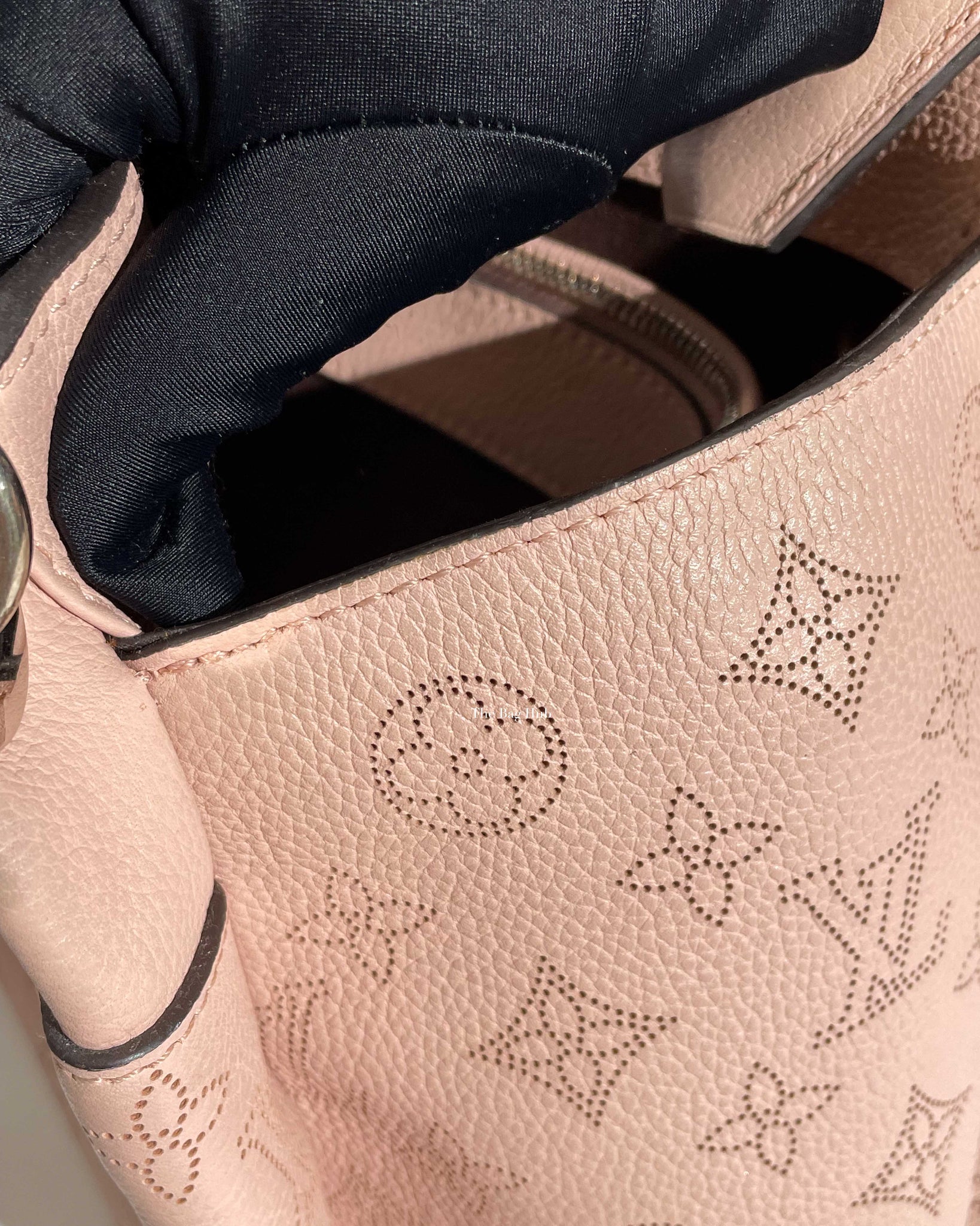 Louis Vuitton Pink Mahina Leather Sevres Bag-22