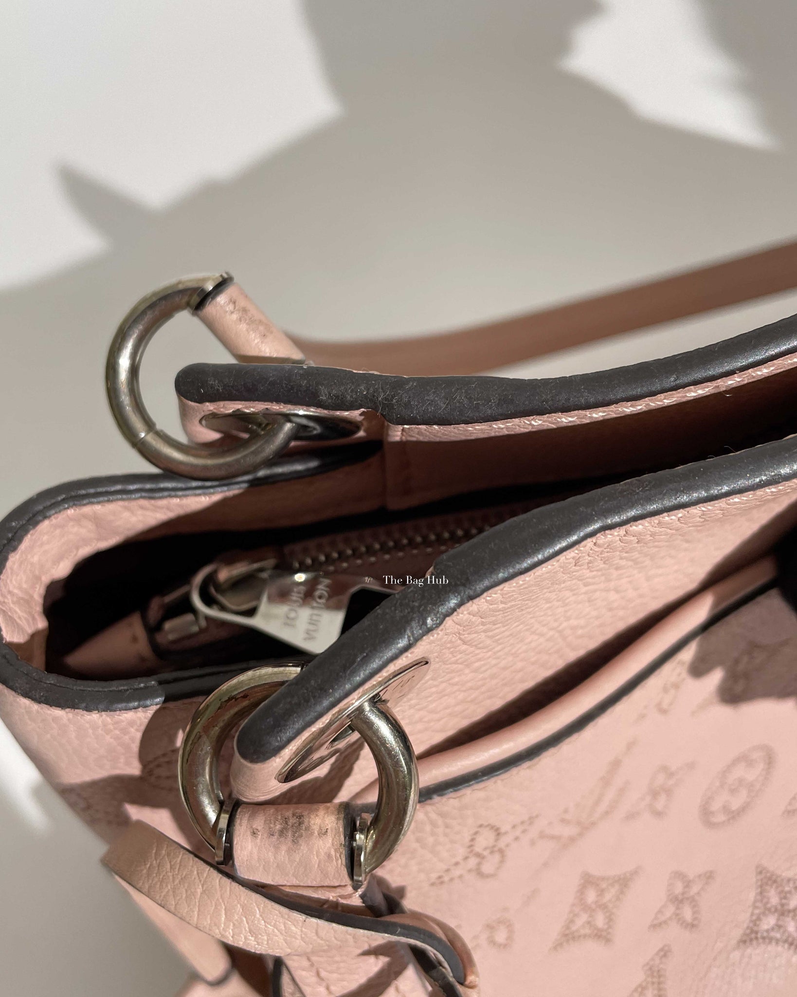 Louis Vuitton Pink Mahina Leather Sevres Bag-25