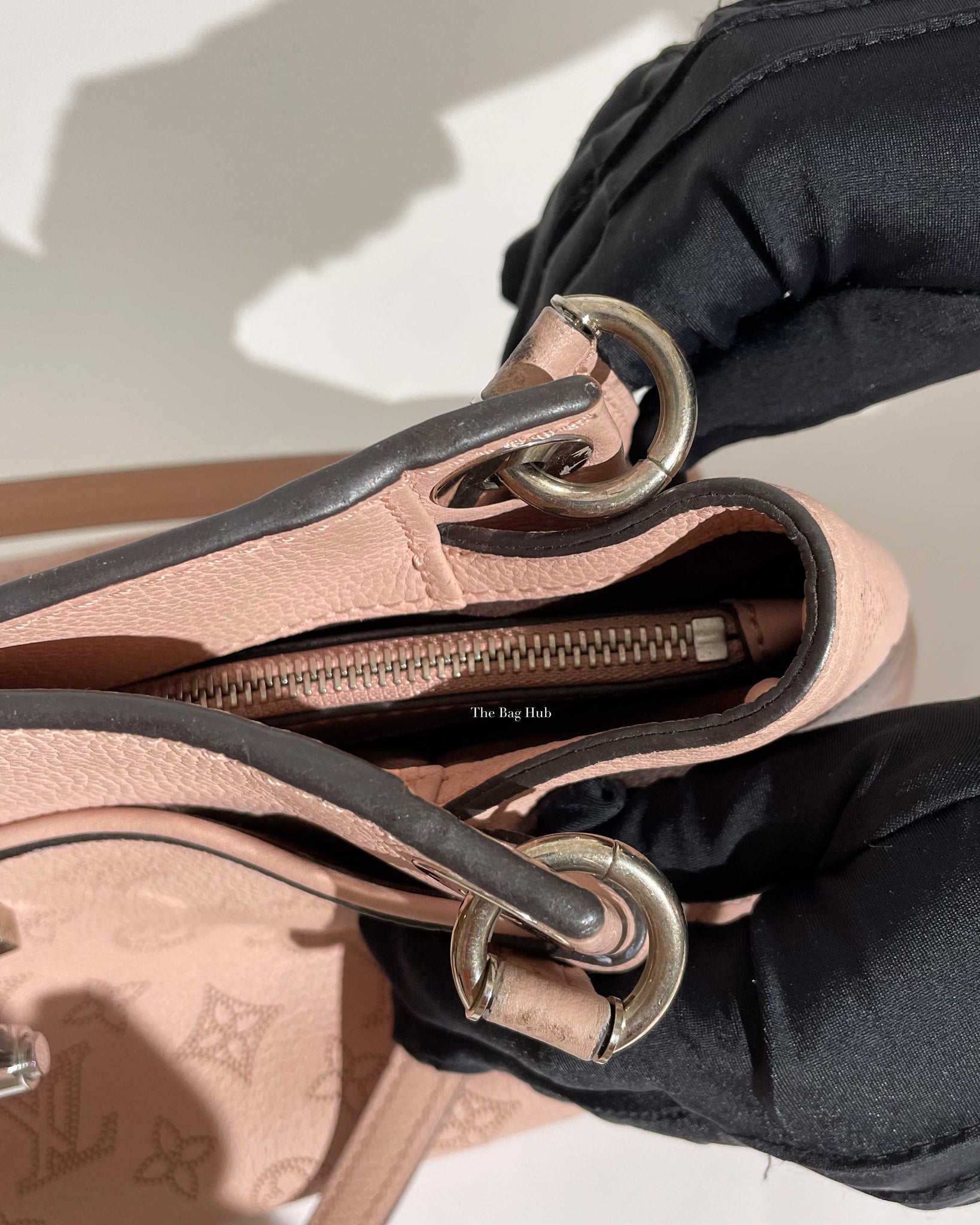 Louis Vuitton Pink Mahina Leather Sevres Bag-26