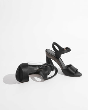 Salvatore Ferragamo Nero Fabric Aede Swarovski Sandals Size 36.5