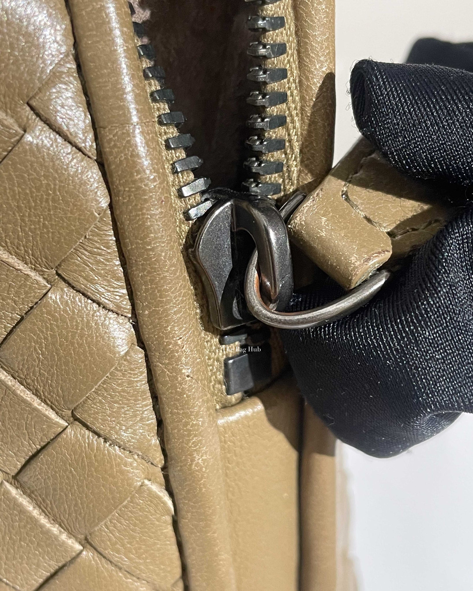 Bottega Veneta Khaki Intrecciato Nodini Crossbody Bag