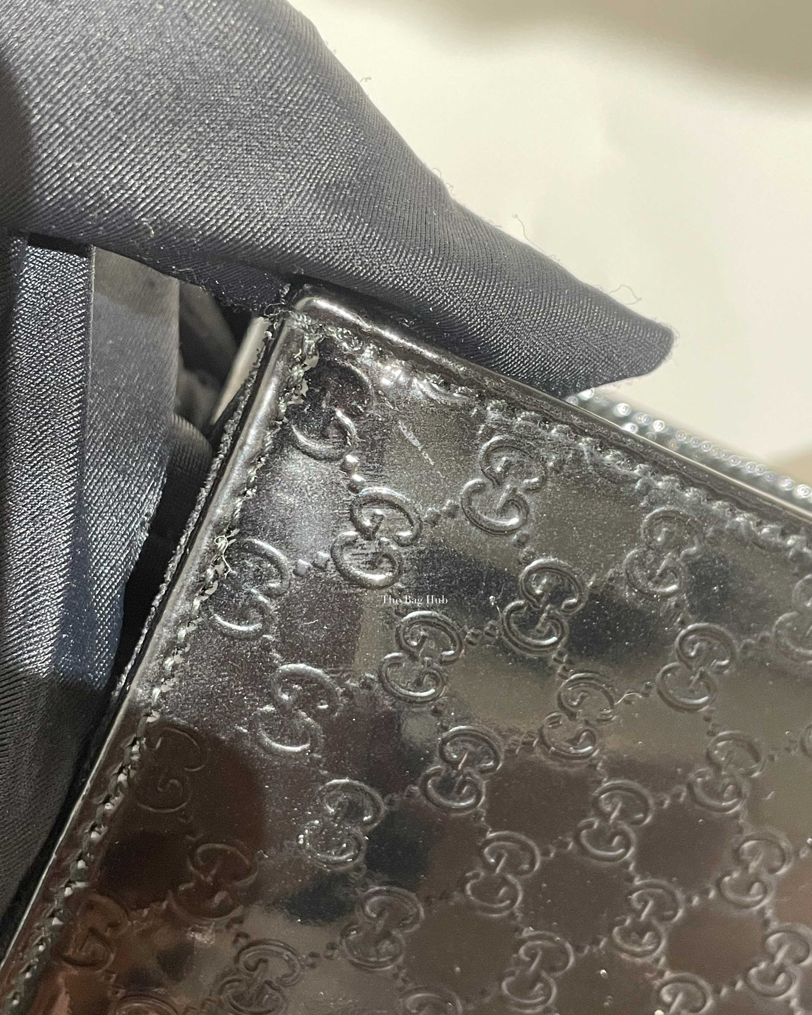 Gucci Black Microguccissima Patent Broadway Clutch