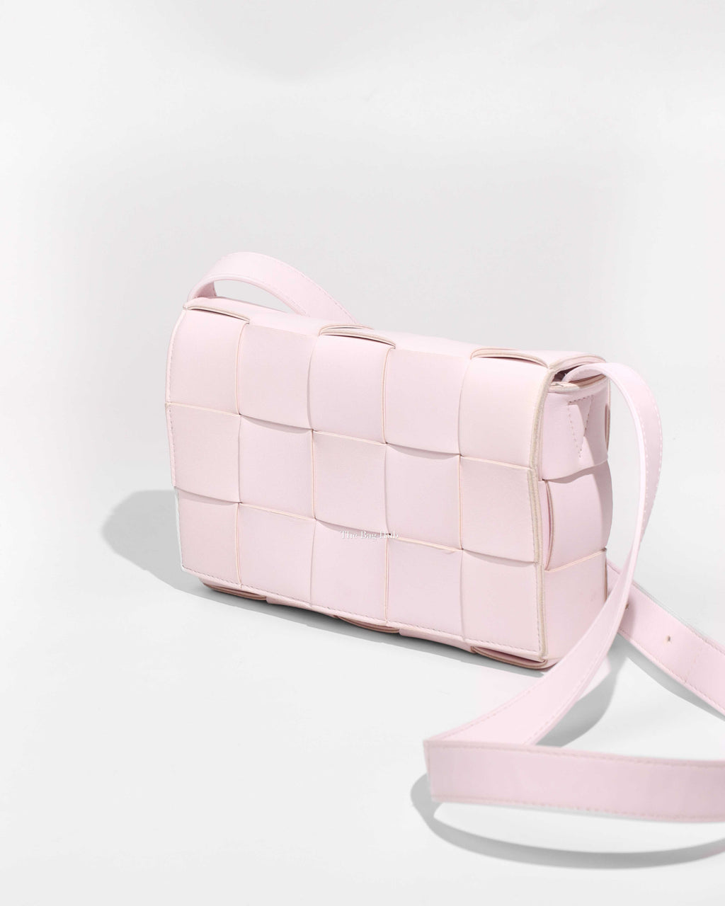 Bottega Veneta Light Pink Intrecciato Leather Medium Cassette Shoulder Bag