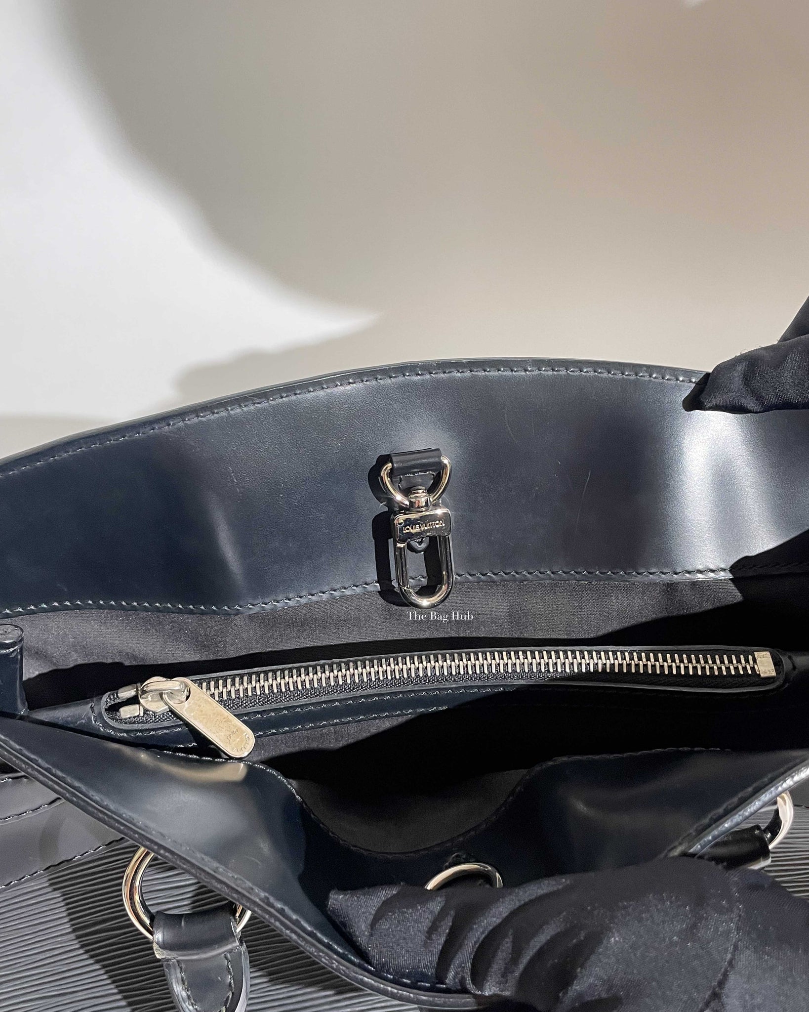 Louis Vuitton Passy GM Bag