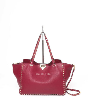 Valentino Garavani Red Grainy Calfskin Leather Medium Rockstud Bag