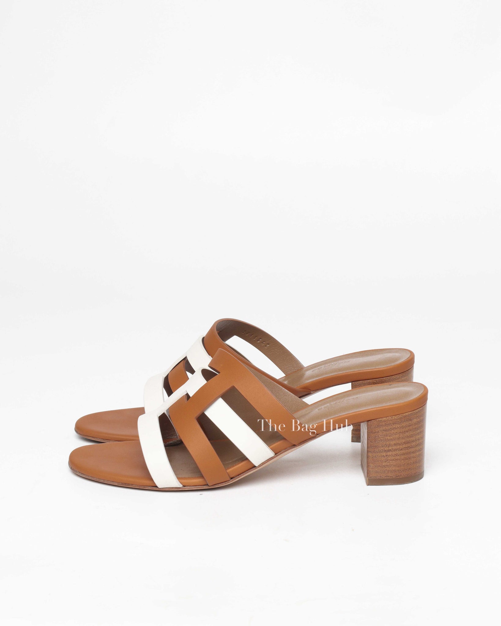 Hermes White/Brown Leather Amica Sandals Size 40.5-6