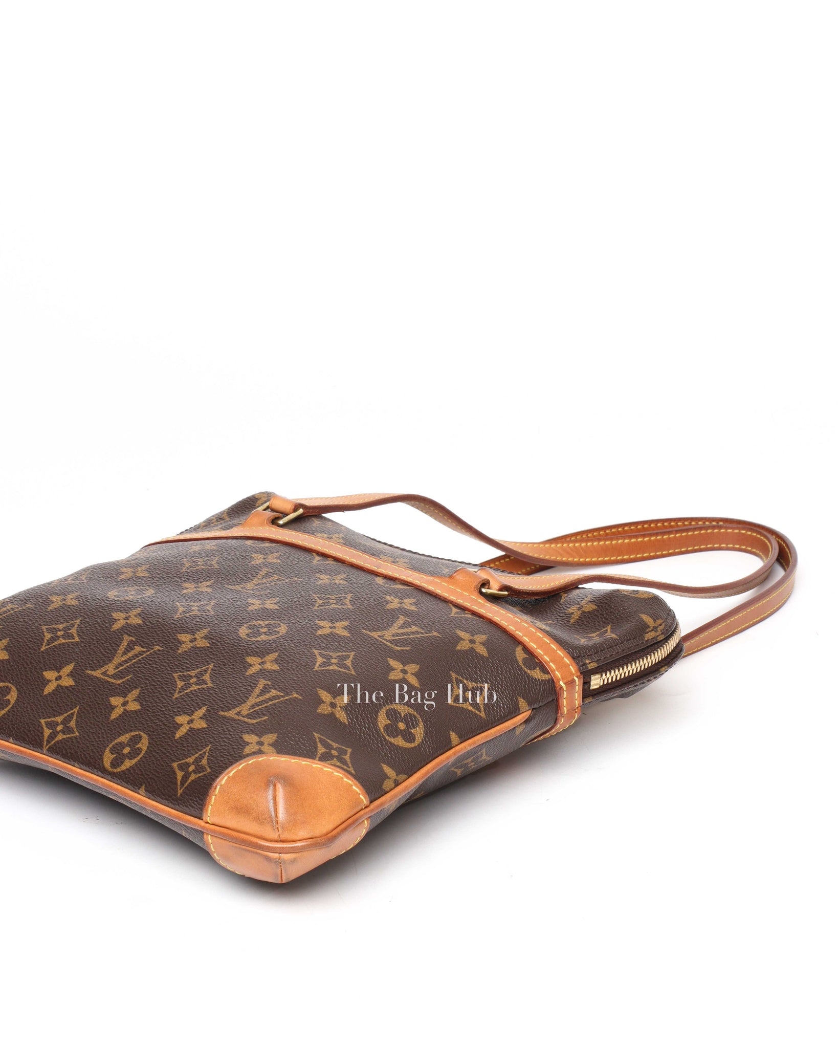 Louis Vuitton Monogram Sac Coussin Shoulder Bag-8