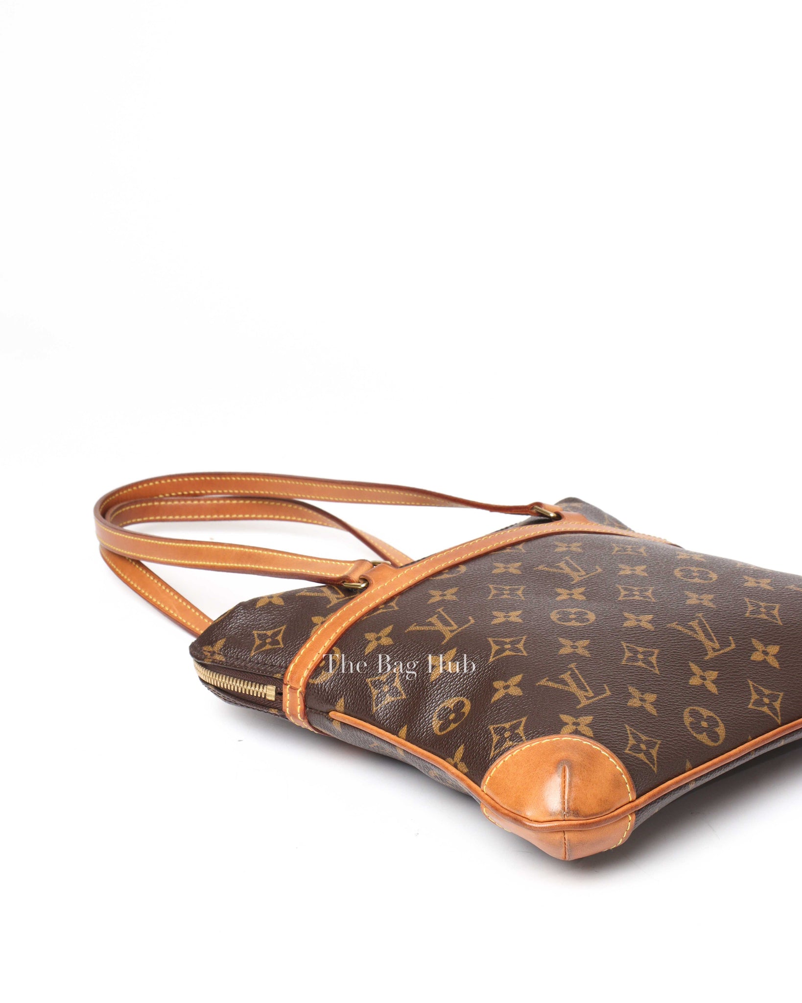 Louis Vuitton Monogram Sac Coussin Shoulder Bag-9