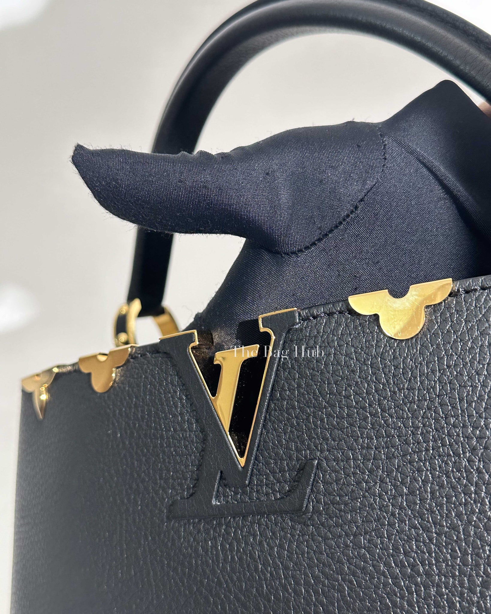 Louis Vuitton Black Flower Crown Capucines MM Shoulder Bag-15
